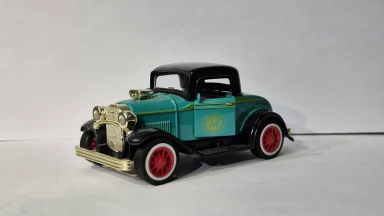 ماکت خودرو فورد کلاسیک کوپه Decorative Ford Classic Coupe MY66