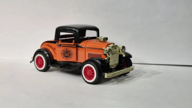 ماکت خودرو فورد کلاسیک کوپه Decorative Ford Classic Coupe MY66